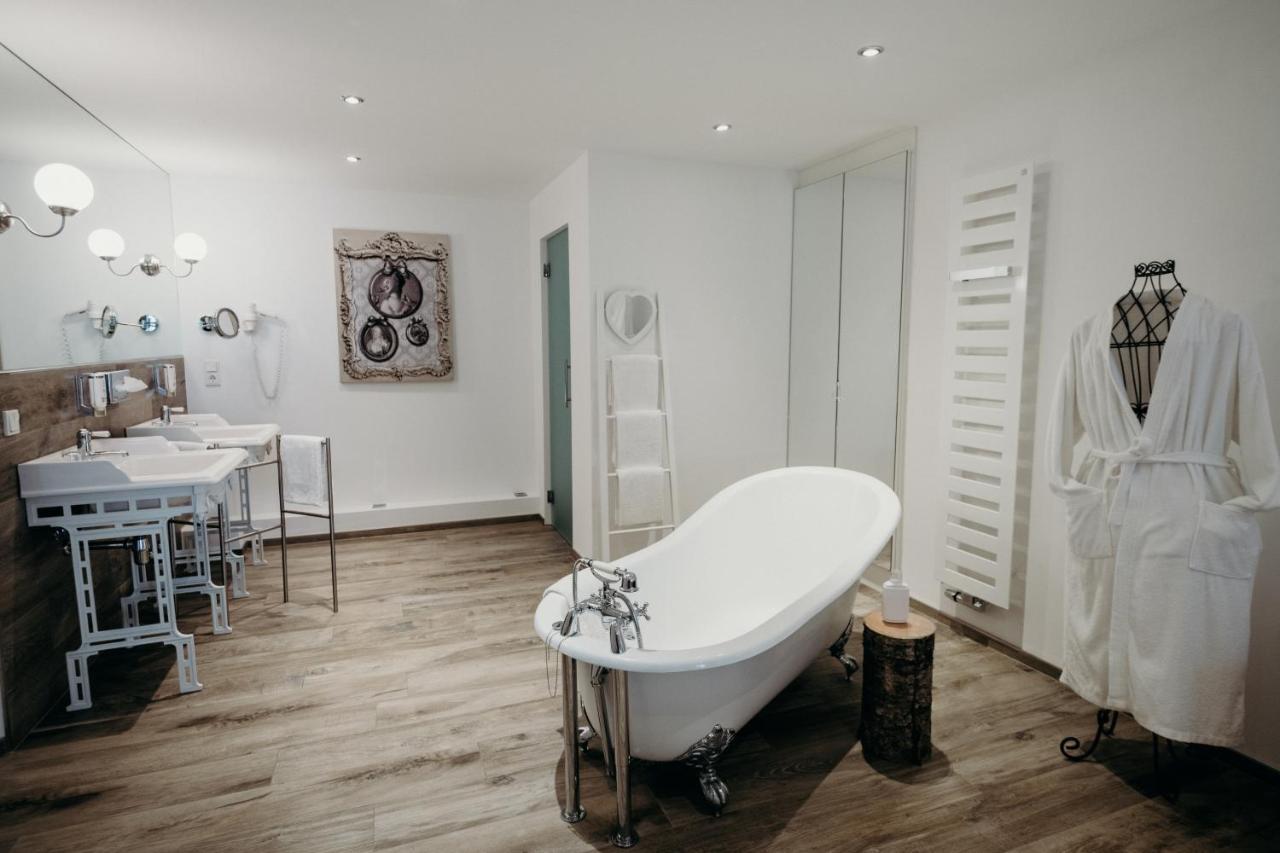 Hotel Crystal Saarbruecken Luaran gambar