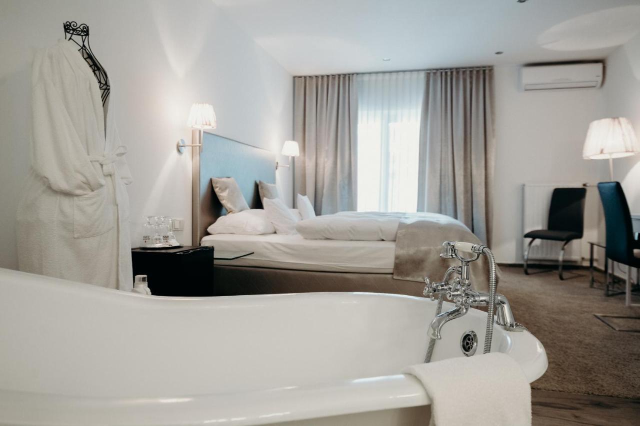 Hotel Crystal Saarbruecken Luaran gambar