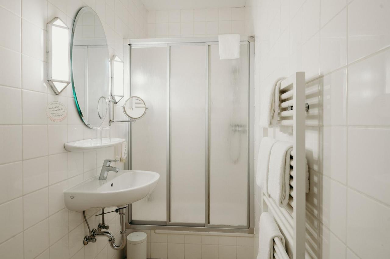 Hotel Crystal Saarbruecken Luaran gambar